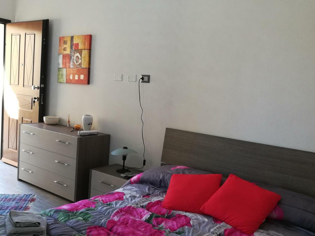 Rooms Loru Sestu 외부 사진